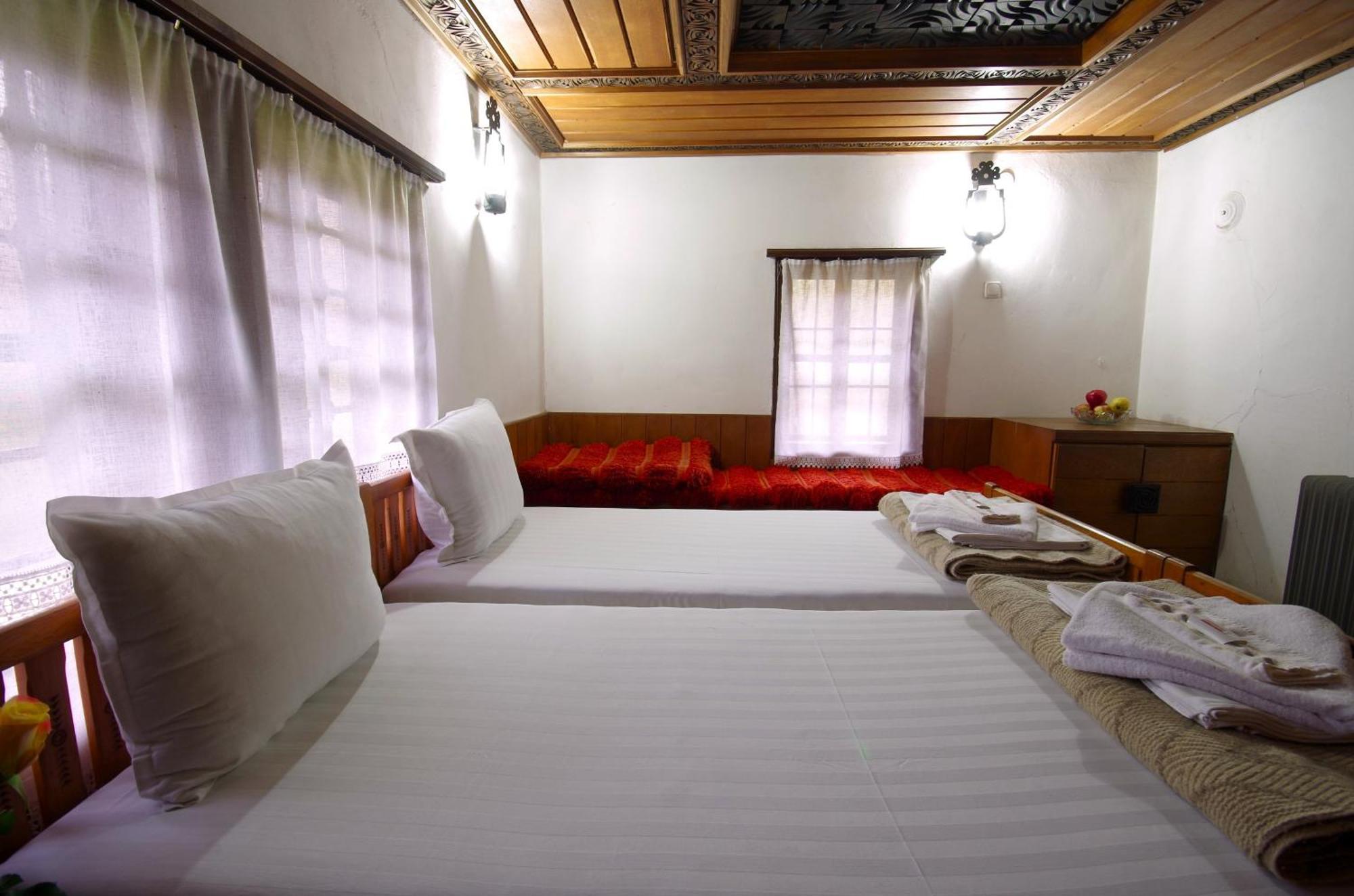 Guest House Cana Mihova Боженците Экстерьер фото
